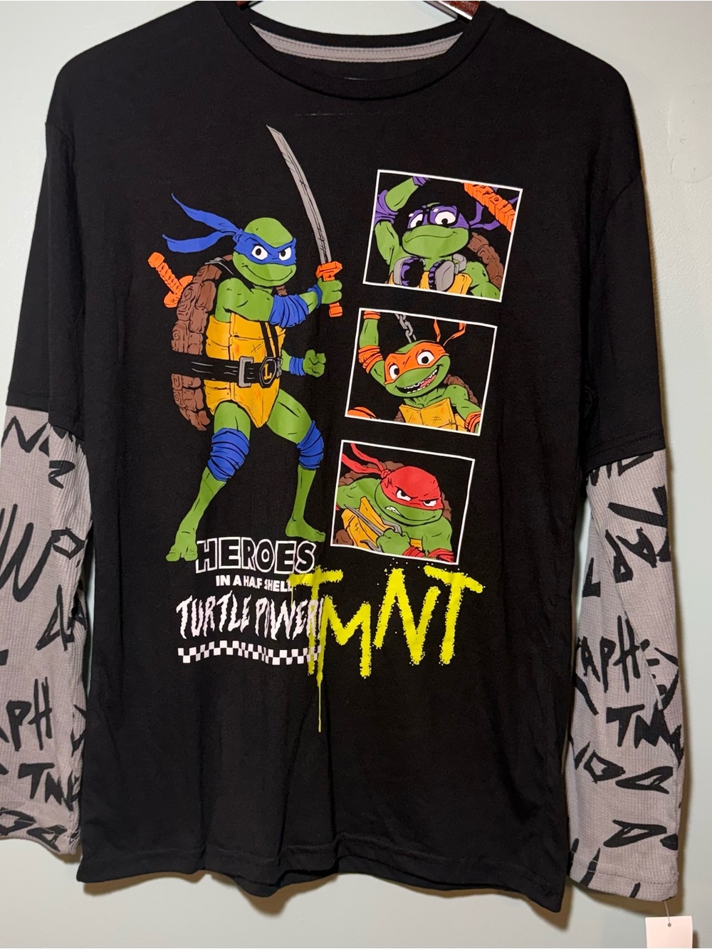 Teenage Mutant Ninja Turtles Black & Gray Long Sleeve Tee